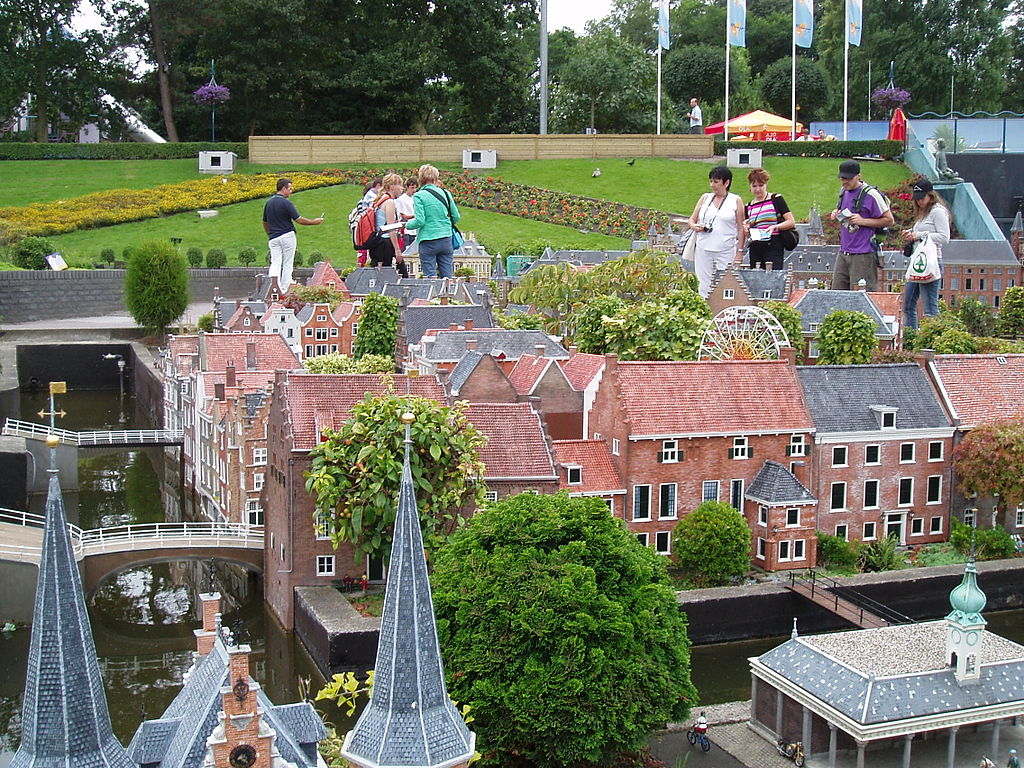 Парк миниатюр Madurodam в Гааге