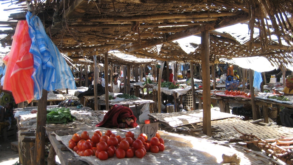 Рынок в городе Манса