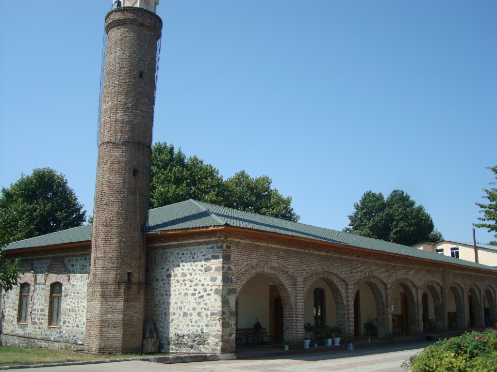 Мечеть в Габале