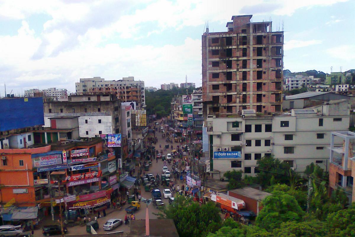 На улицах Читтагонга