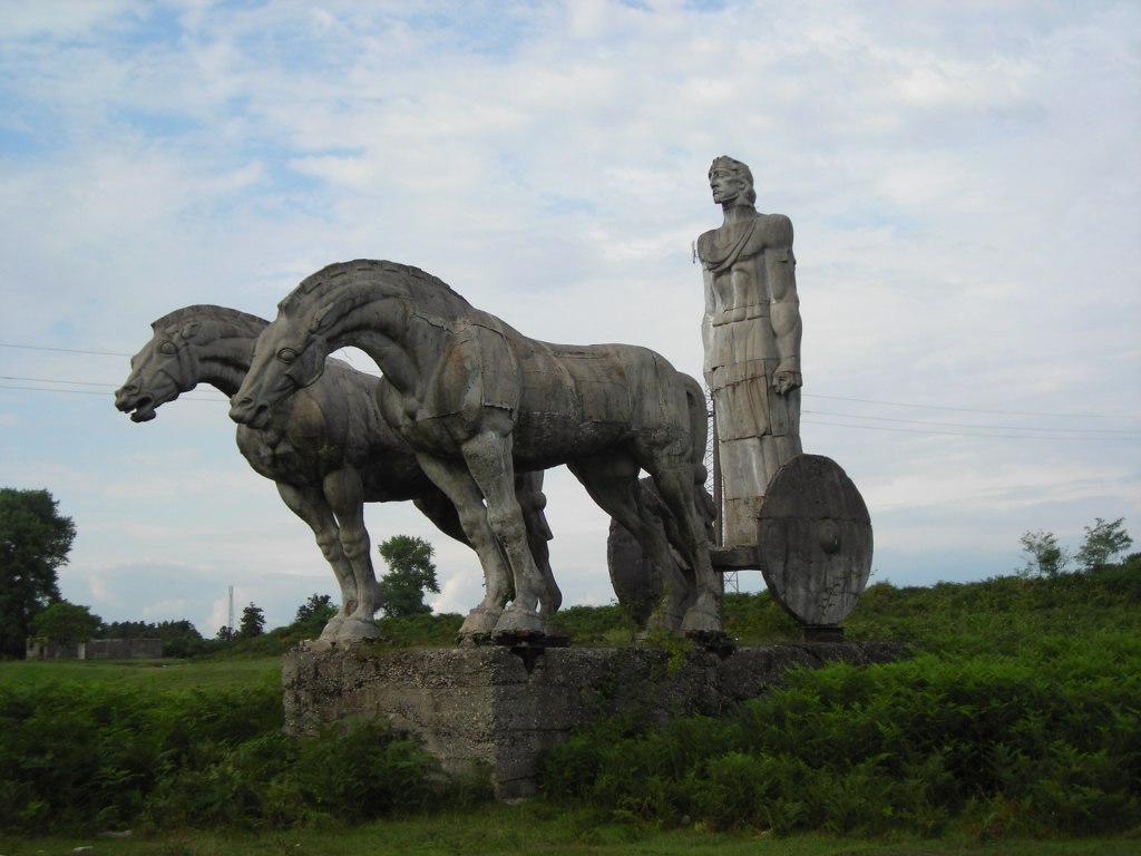 Памятник царю Давиду в Кутаиси