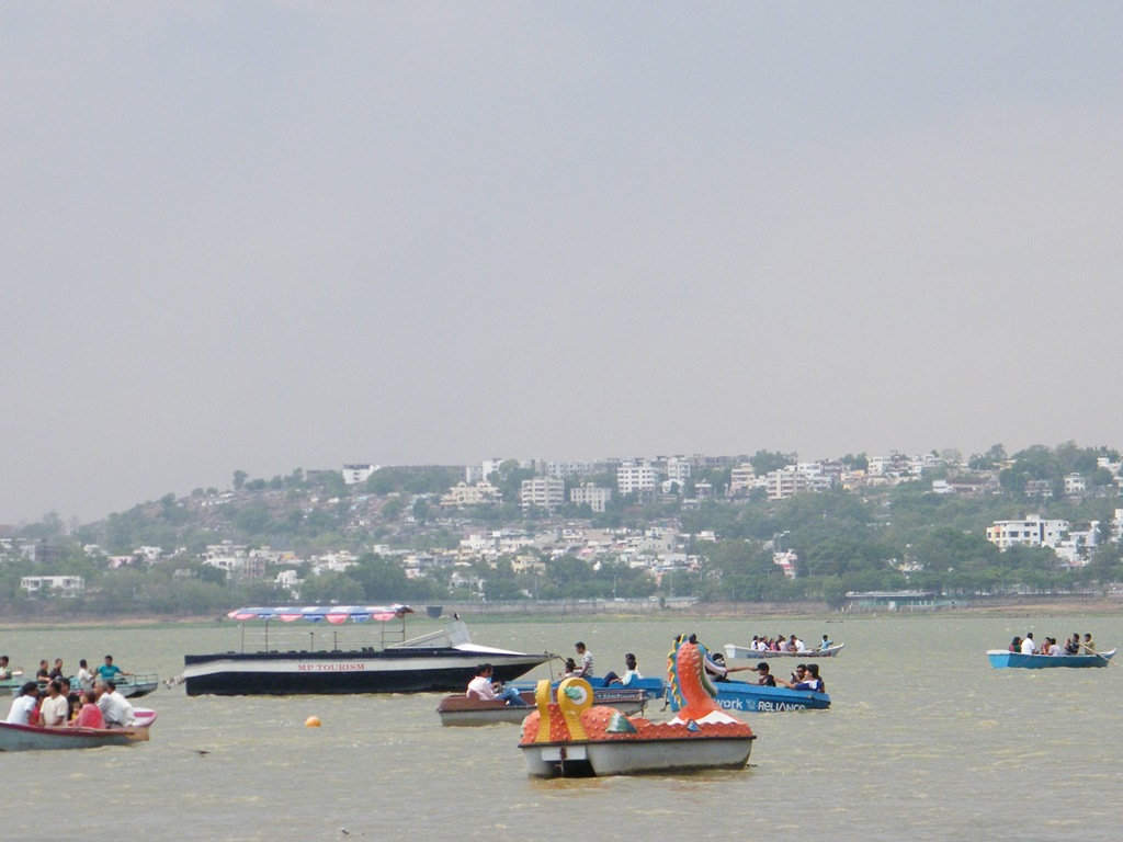 Катание на лодке по озеру Бхопала