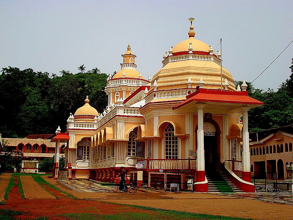 Храм Shri Mangesh в Панаджи