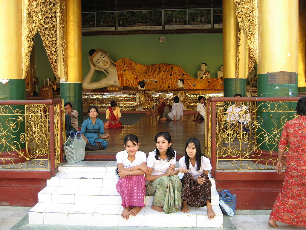 Пагода в Янгоне
