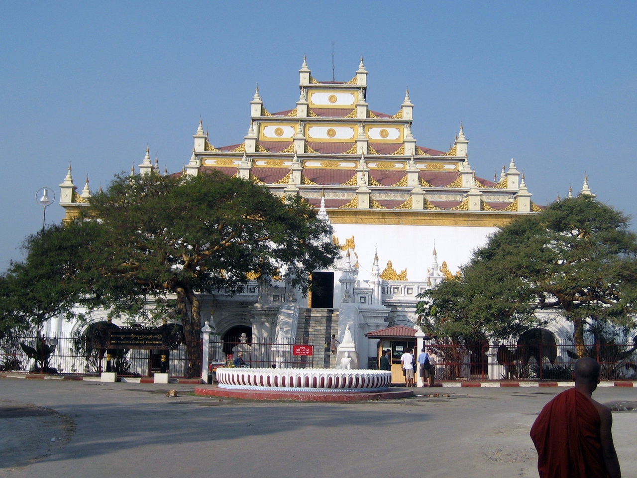 Монастырь Атумаши в Мандалае