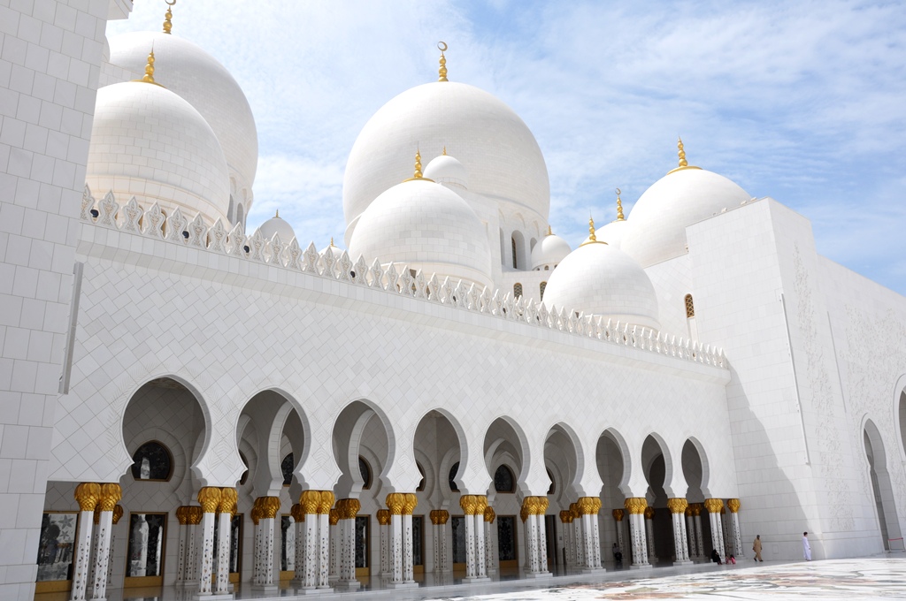 Белая мечеть шейха Зайеда в Абу-Даби