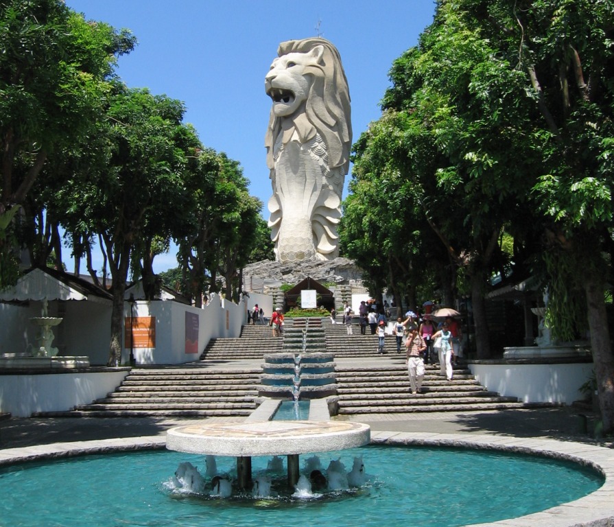 Статуя Мерлион в Сентосе
