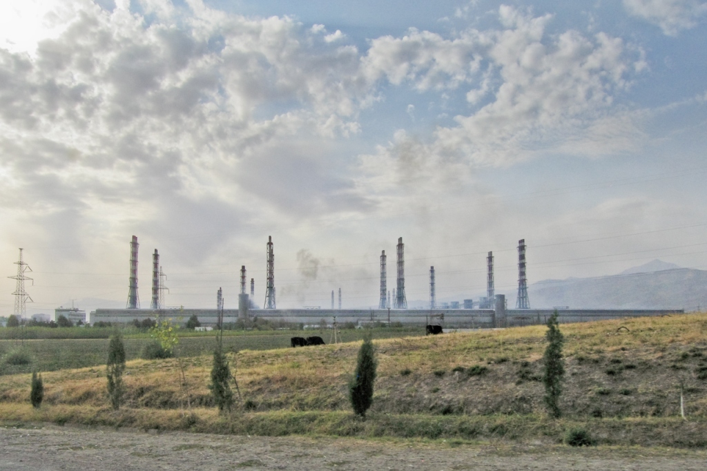 Аллюминиевый завод в Таджикистане