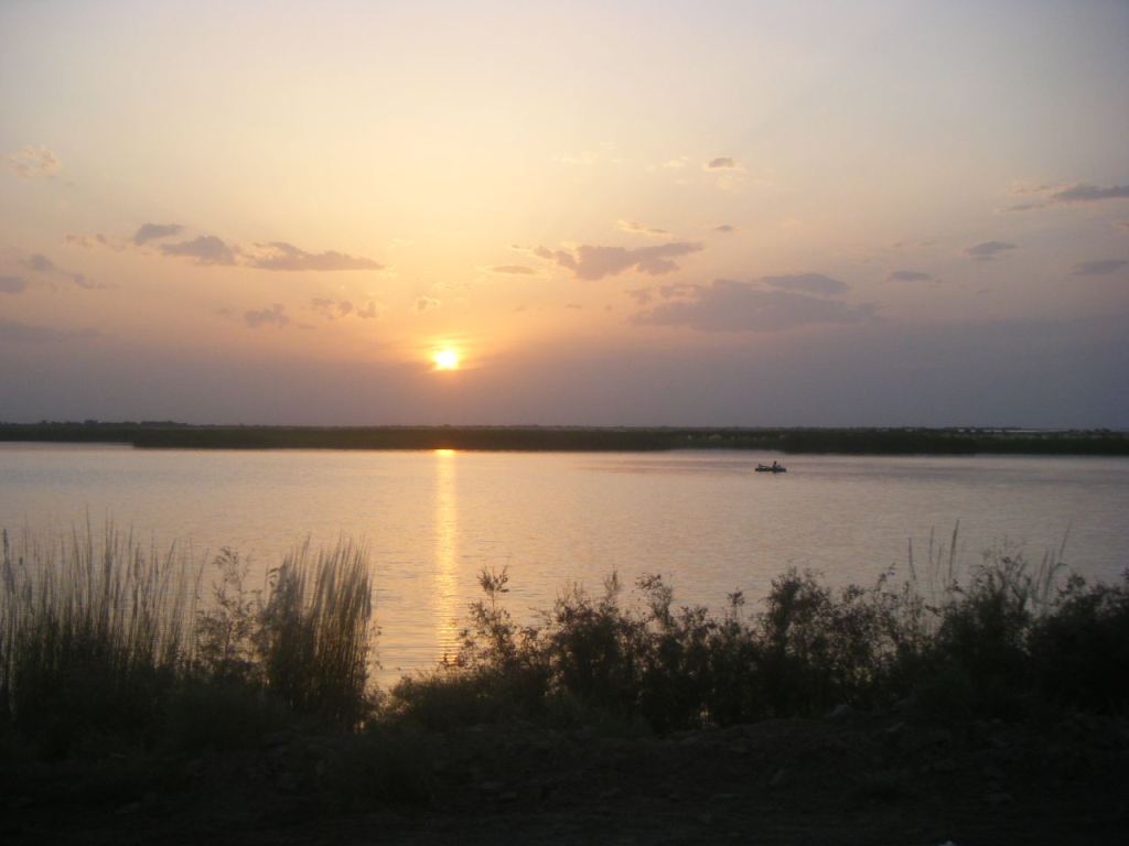 Пейзаж Туркменабада