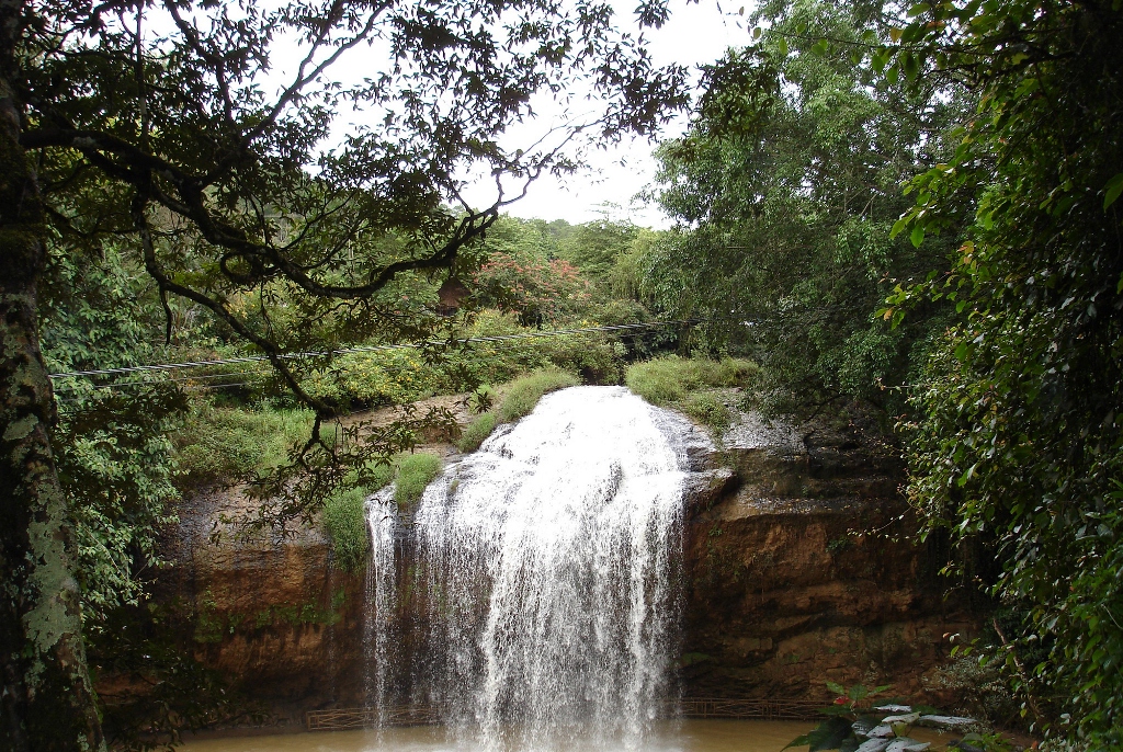 Водопад в Далате