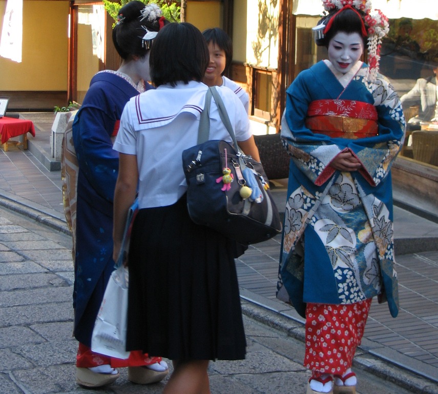Туристы в Киото