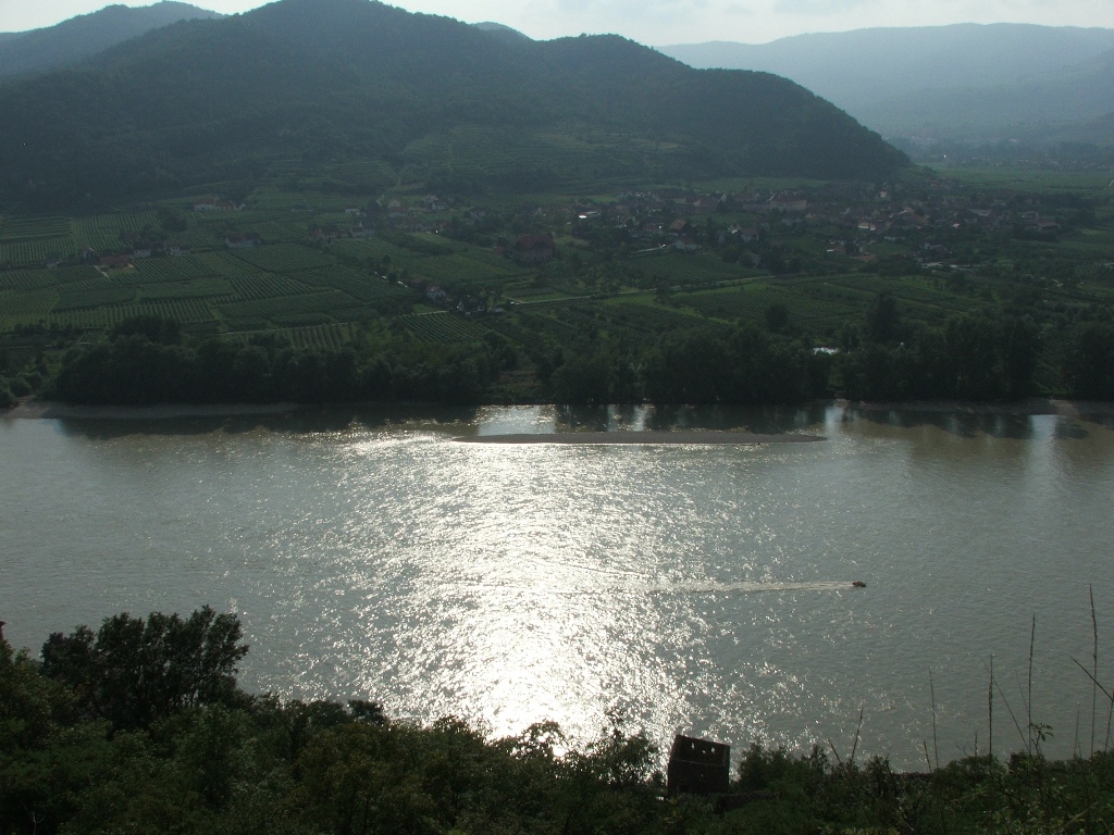 Вид на Дунай в долине Вахау
