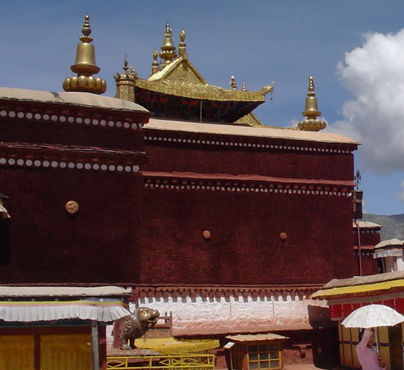 Дворец Потала в Тибете, Красный дворец