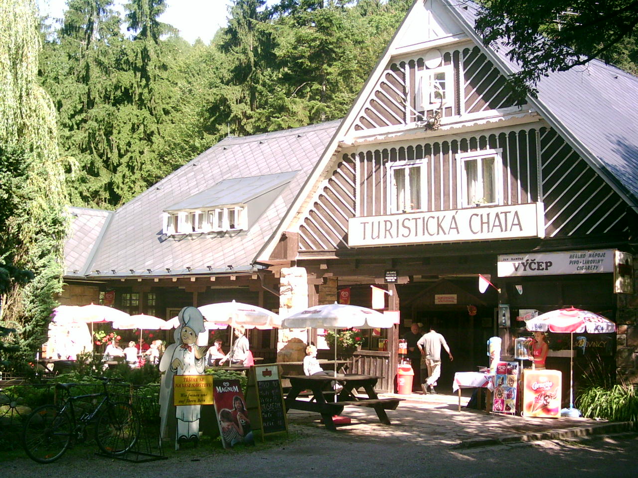 Туристическое кафе в Праховских скалах