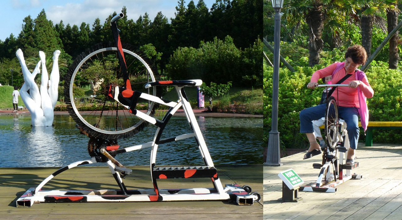 Чудо-велосипед в парке «Земля любви»