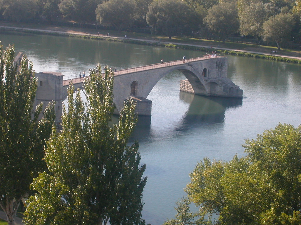 Мост святого Бенезета в Авиньоне
