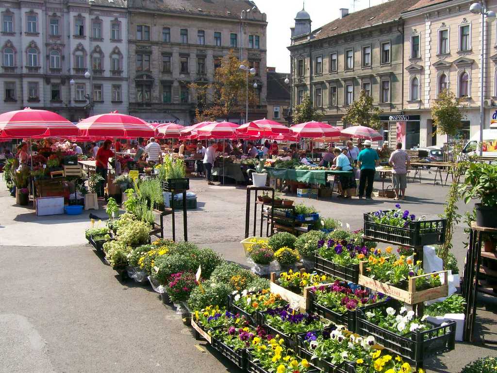 Загребский рынок Долац