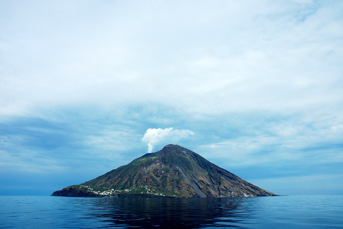 вулкан Эйяфтьятлайокудль