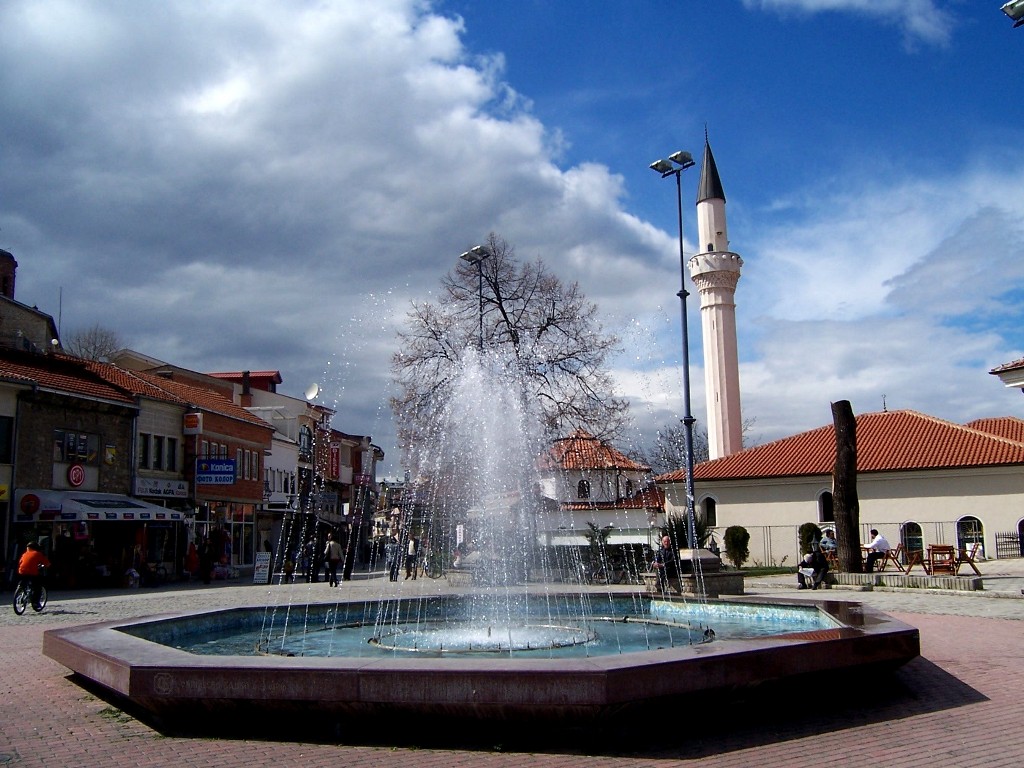 фонтан в центре Охрида
