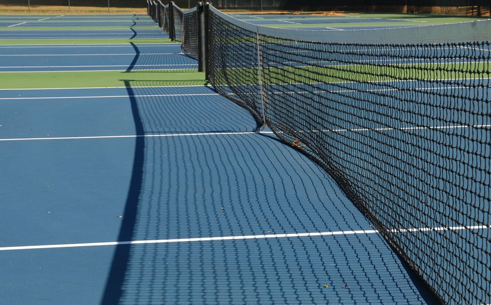 Теннисный корты