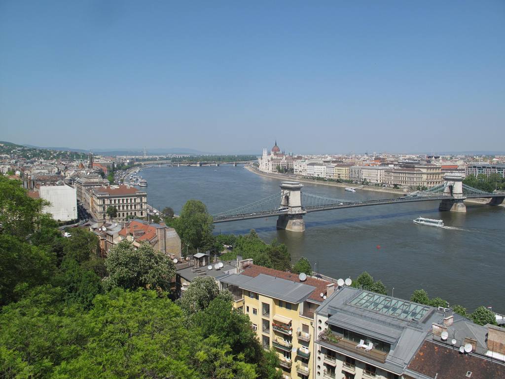 Вид на Дунай в Будапеште