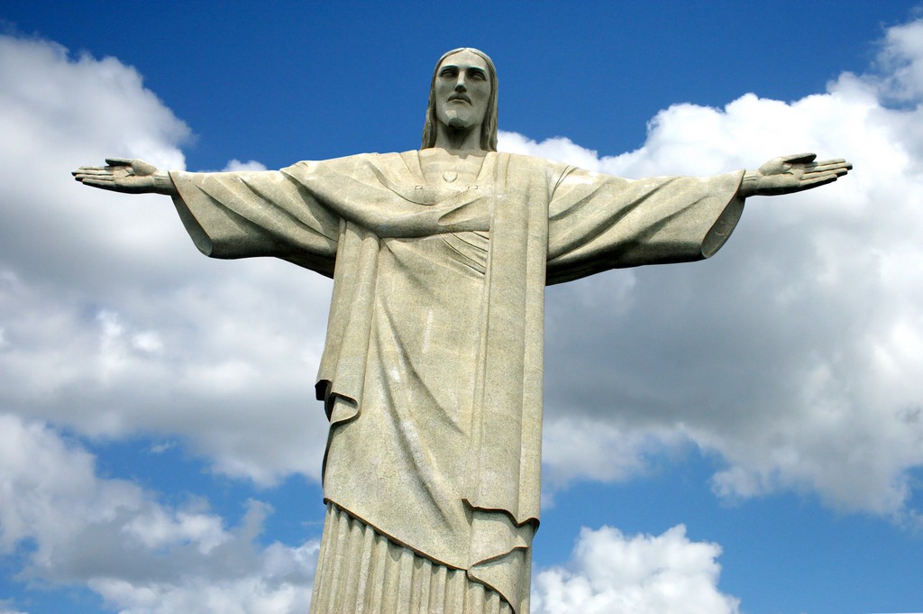 Статуя Иисуса Христа в Рио-Де-Жанейро