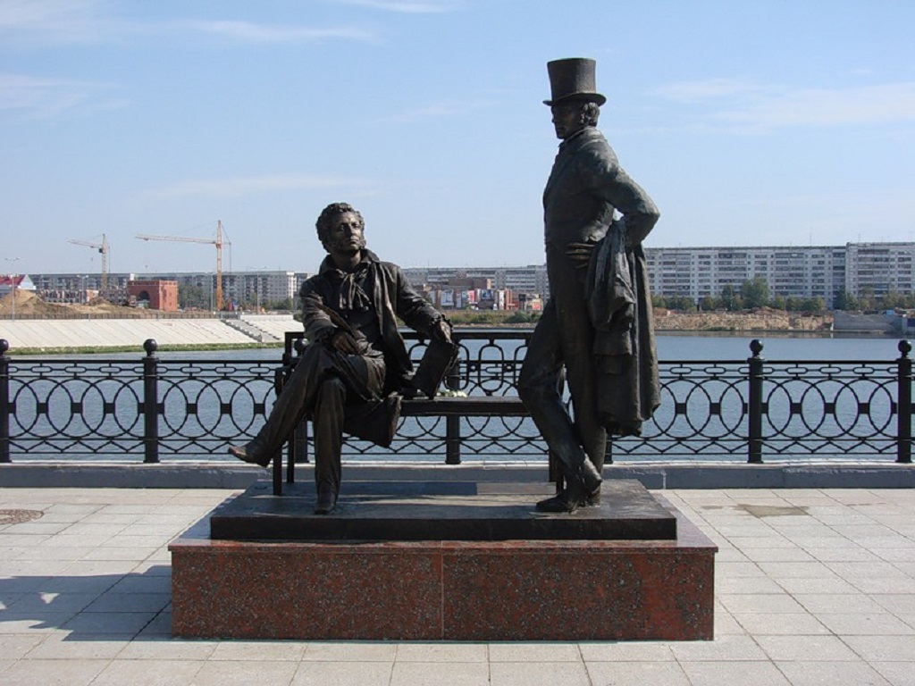 Пушкин и Онегин в Йошкар-Оле