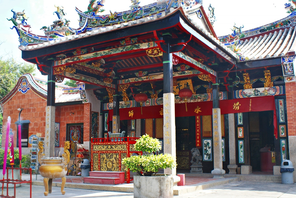 Храм Змеи в Малайзии