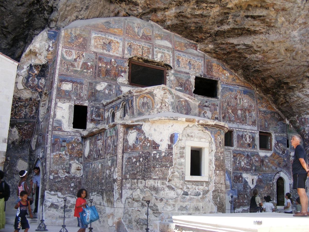 Панагия Сумела: греческая святыня в Турции