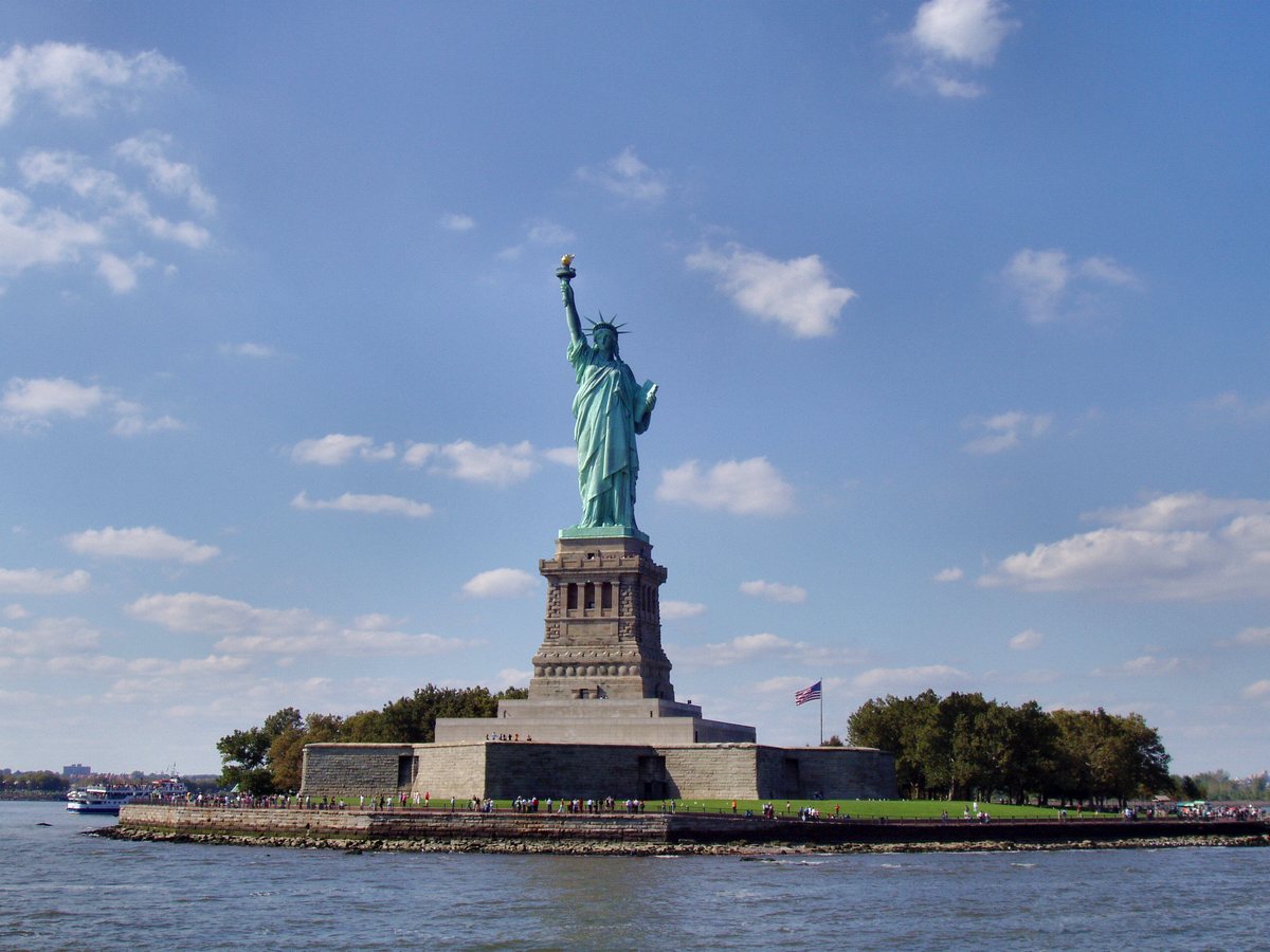 Статуя Свободы в Нью-Йорке — первая леди Америки
