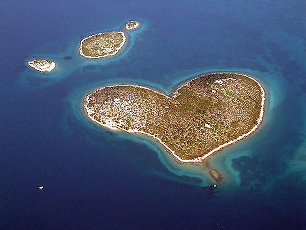 Галесняк, Остров Любви в Хорватии
