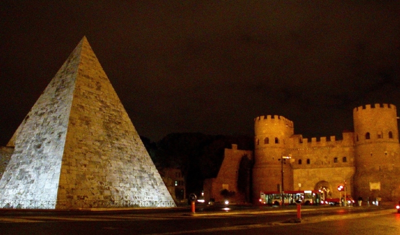 Piramida Cestija