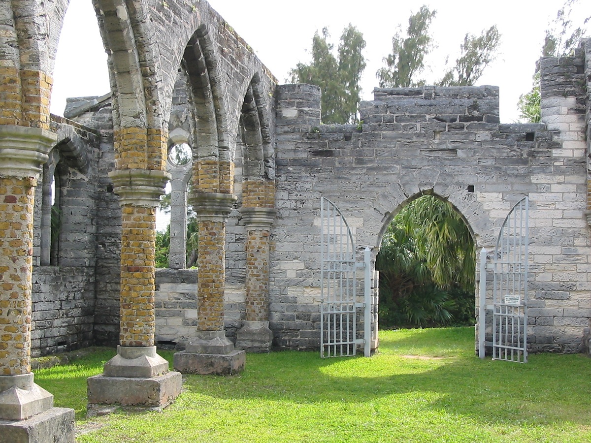 Руины собора на Бермудах