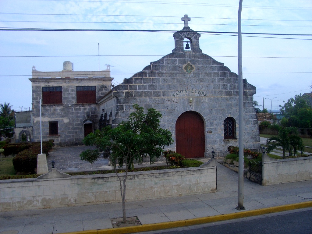 Католическая церковь Санта Ельвира