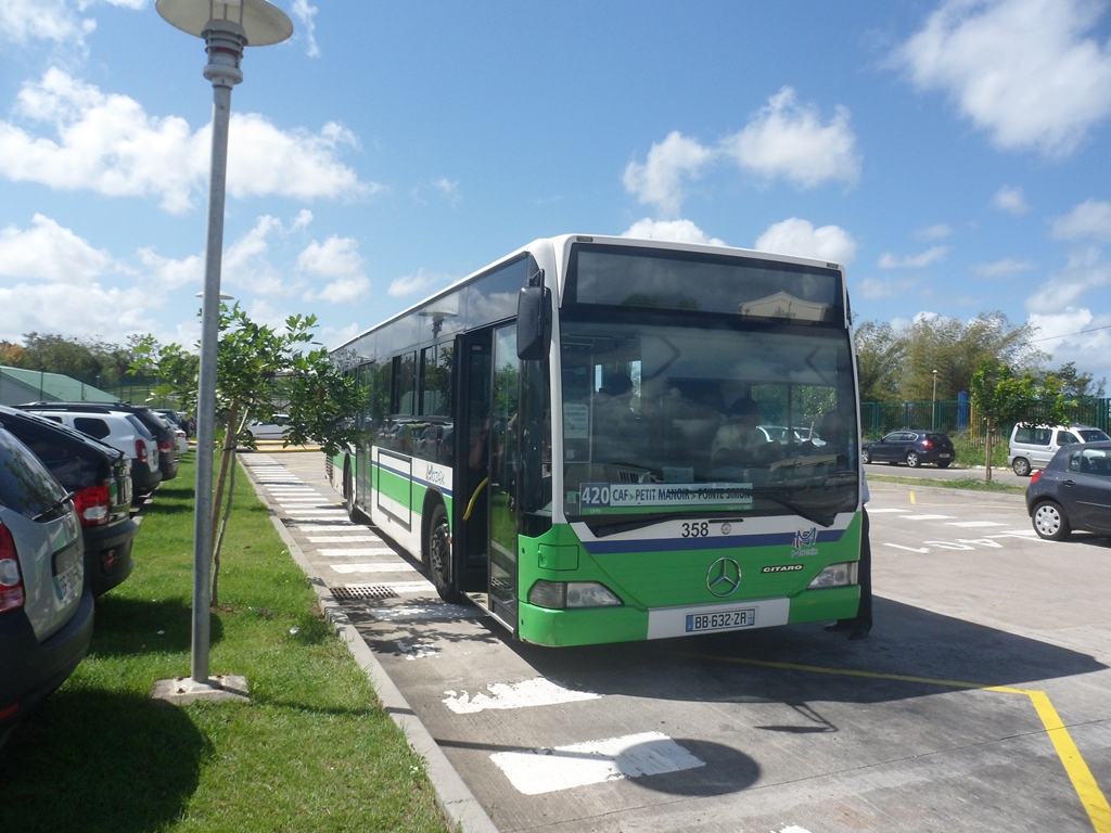 Автобус Ле Ламантена