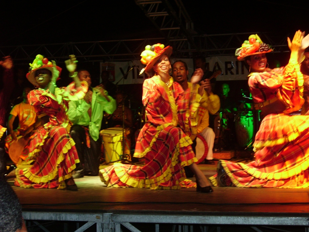 Участники карнавала на Мартинике