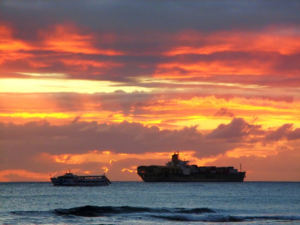 Гонолулу — важнейший транспортный узел на севере Тихого океана