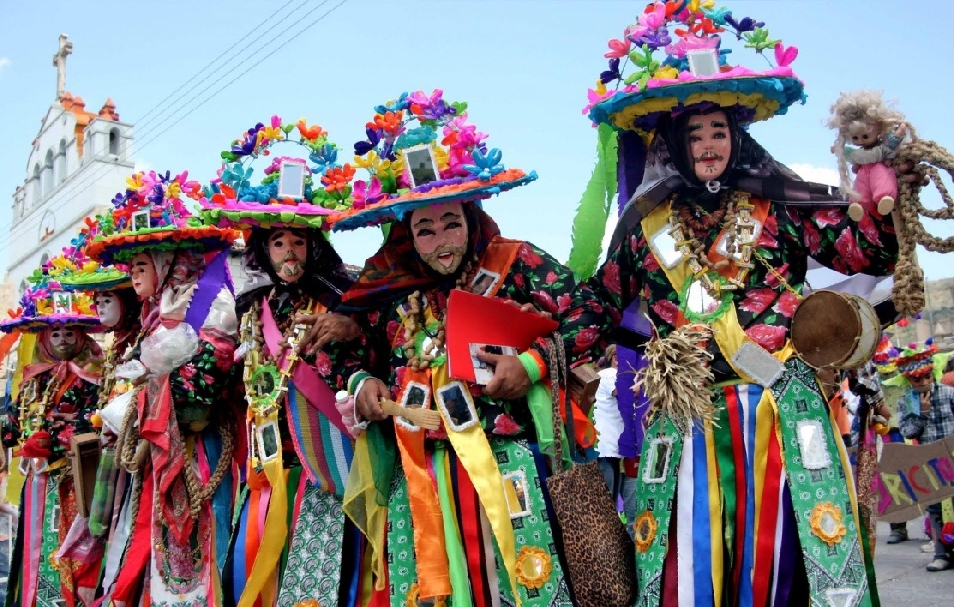 10-samyh-voshishhajushhih-festivalej-meksiki-5.jpg