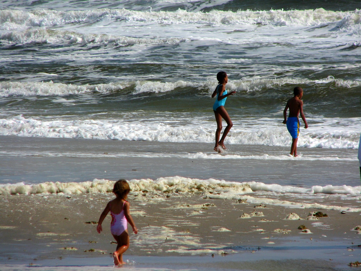 Пляжный отдых с детьми
