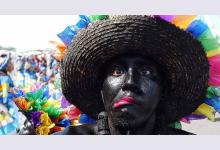 Как проходит Карнавал чёрных и белых в Колумбии